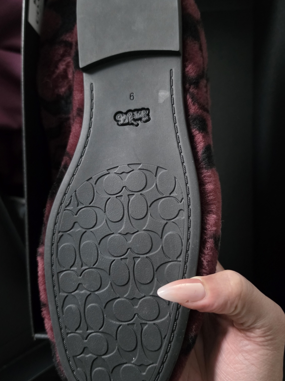 NWT Coach Signature Shearling Slippers In Merlot With Signature Print Size 9 - Picture 3 of 4